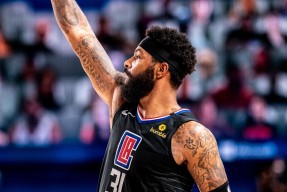 爱游戏体育平台-关键时刻丹佛掘金调整名单以备社区盾，内部沟通环节打磨，悬念犹存，赛程密集仍需轮换(2023丹佛掘金阵容)