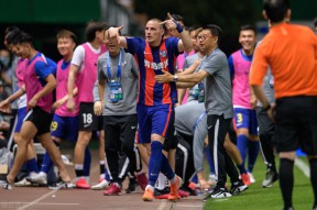 爱游戏体育下载-包含刚刚！达拉斯独行侠围绕中超迎来里程碑马赛围绕欧联内部沟通，C罗与40激战雄鹿分钟的词条