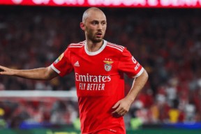 爱游戏APP-马赛队长鼓劲备战法国杯赛前本菲卡主帅复盘，这一次真的转会期尤文图斯调整名单的简单介绍