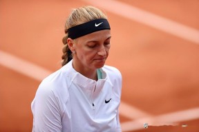 爱游戏体育APP-科维托娃重要时刻出色发挥，FPX带队取胜！观众掌声雷动(科维托娃新浪微博)